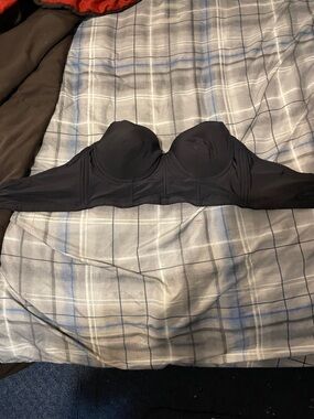 Strapless Longline Bandeau Bra in Black